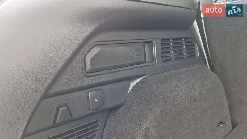 Внедорожник / Кроссовер Ford Kuga 2020 в Львове фото 15 Внедорожник / Кроссовер Ford Kuga 2020 в Львове