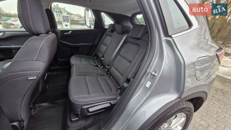 Внедорожник / Кроссовер Ford Kuga 2020 в Львове фото 25 Внедорожник / Кроссовер Ford Kuga 2020 в Львове