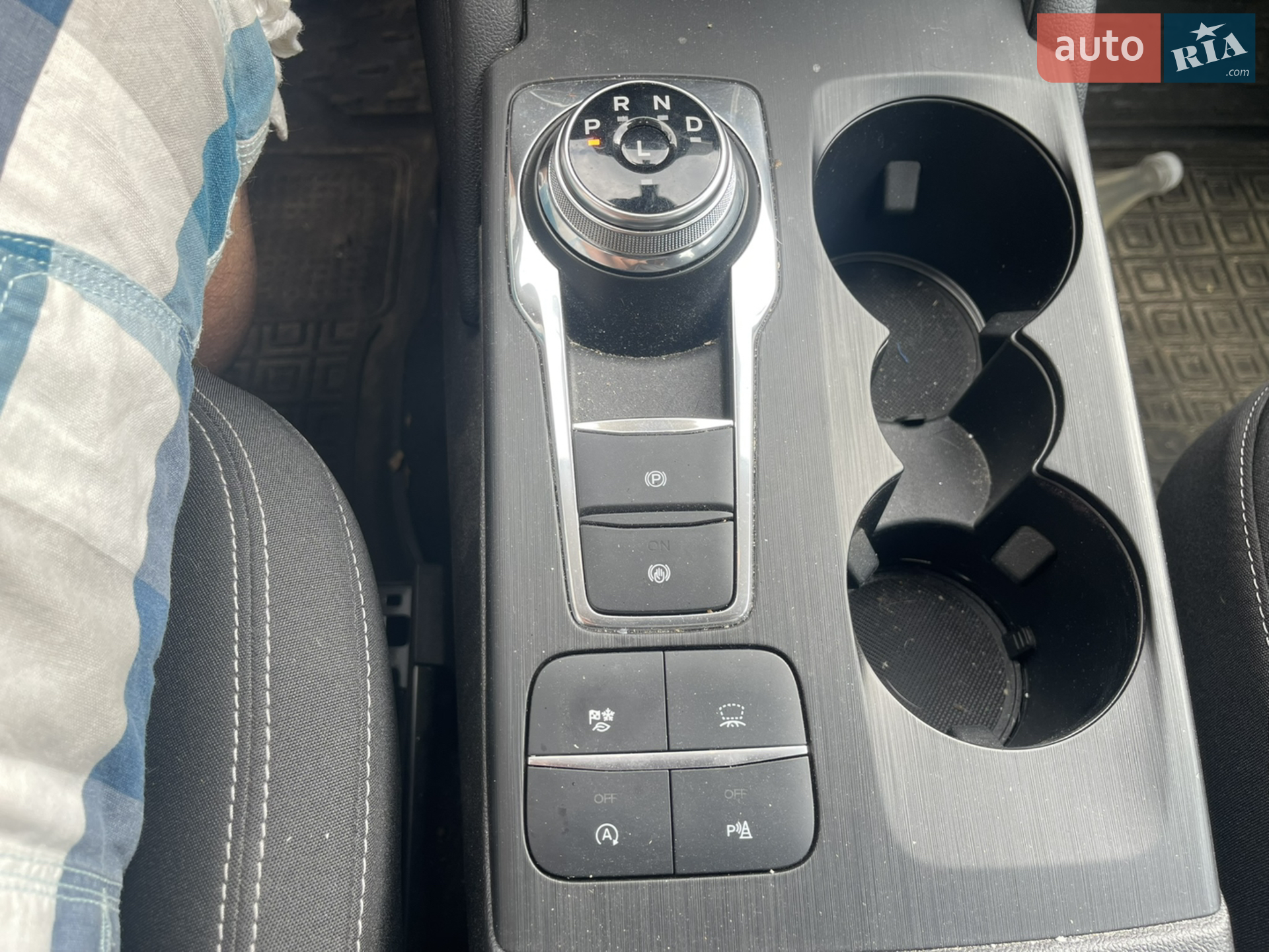 2021 Ford Kuga - мініатюра 13