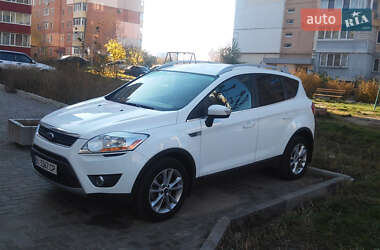 Внедорожник / Кроссовер Ford Kuga 2012 в Полтаве