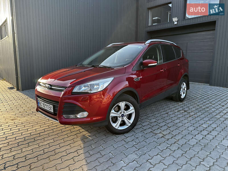 Позашляховик / Кросовер Ford Kuga 2015 в Львові фото 3 Позашляховик / Кросовер Ford Kuga 2015 в Львові