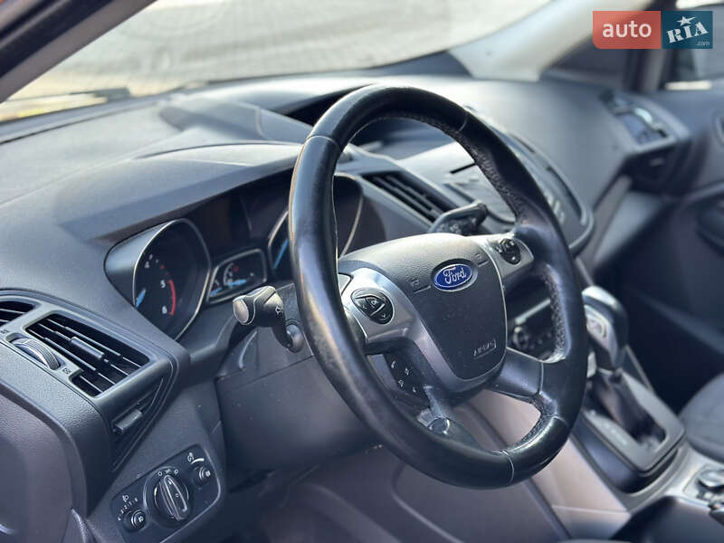 Позашляховик / Кросовер Ford Kuga 2015 в Львові фото 59 Позашляховик / Кросовер Ford Kuga 2015 в Львові