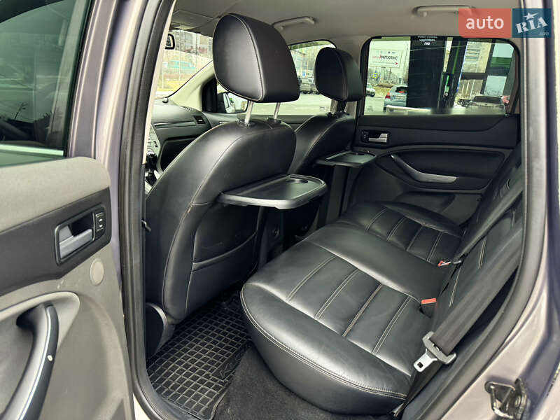 Позашляховик / Кросовер Ford Kuga 2012 в Дніпрі фото 7 Позашляховик / Кросовер Ford Kuga 2012 в Дніпрі