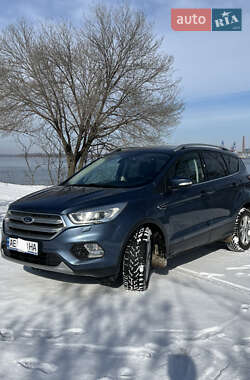 Позашляховик / Кросовер Ford Kuga 2019 в Дніпрі