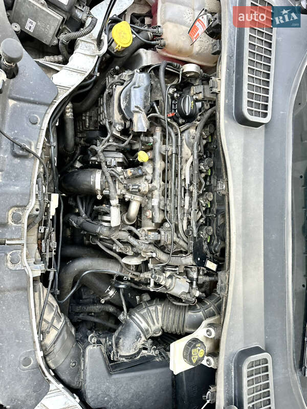 Внедорожник / Кроссовер Ford Kuga 2015 в Львове фото 28 Внедорожник / Кроссовер Ford Kuga 2015 в Львове