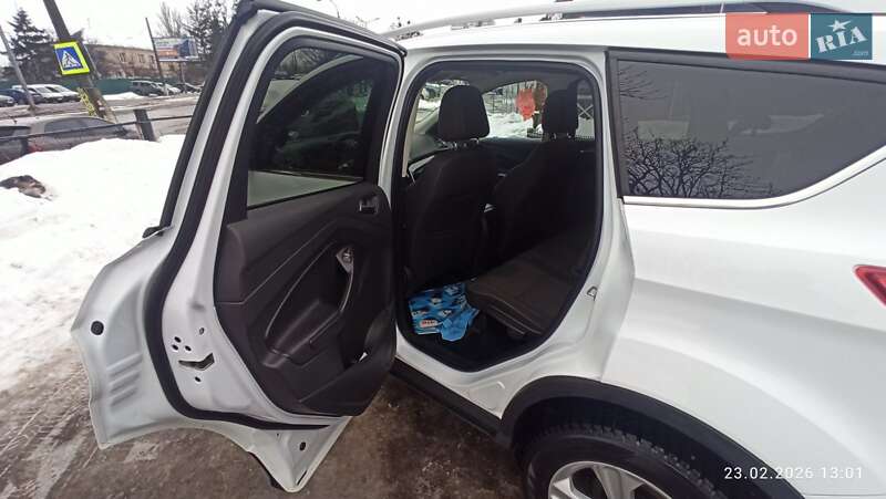 Внедорожник / Кроссовер Ford Kuga 2015 в Киеве