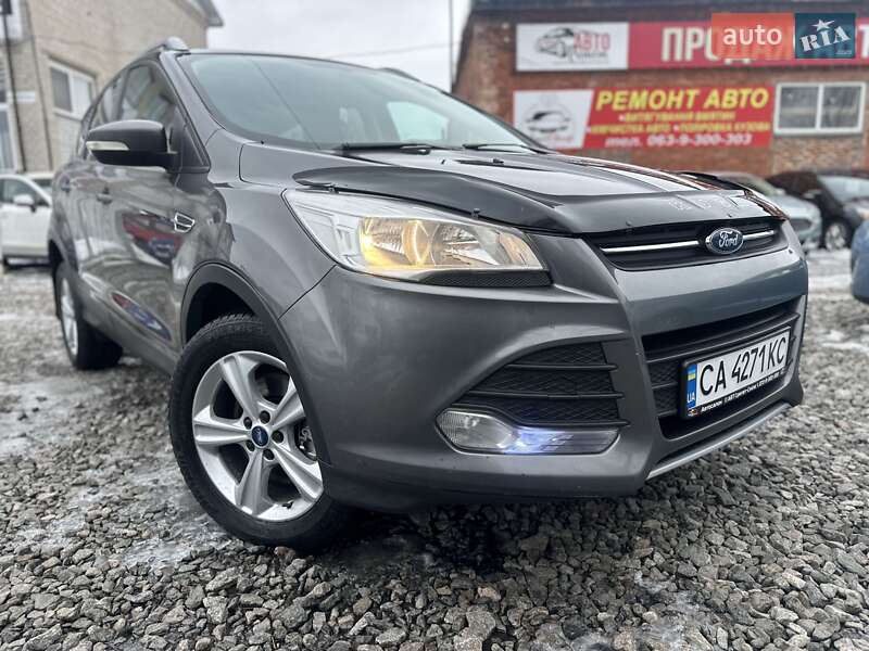 Позашляховик / Кросовер Ford Kuga 2013 в Смілі фото Позашляховик / Кросовер Ford Kuga 2013 в Смілі