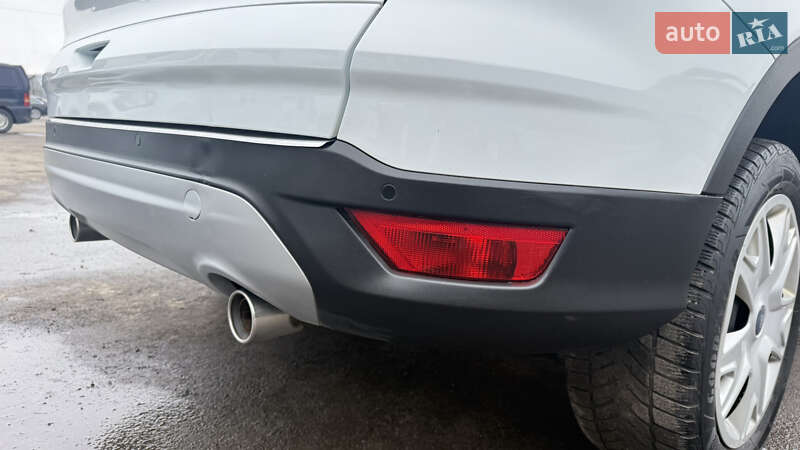 Позашляховик / Кросовер Ford Kuga 2019 в Луцьку