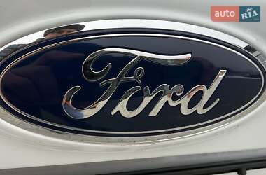 Внедорожник / Кроссовер Ford Kuga 2019 в Бершади