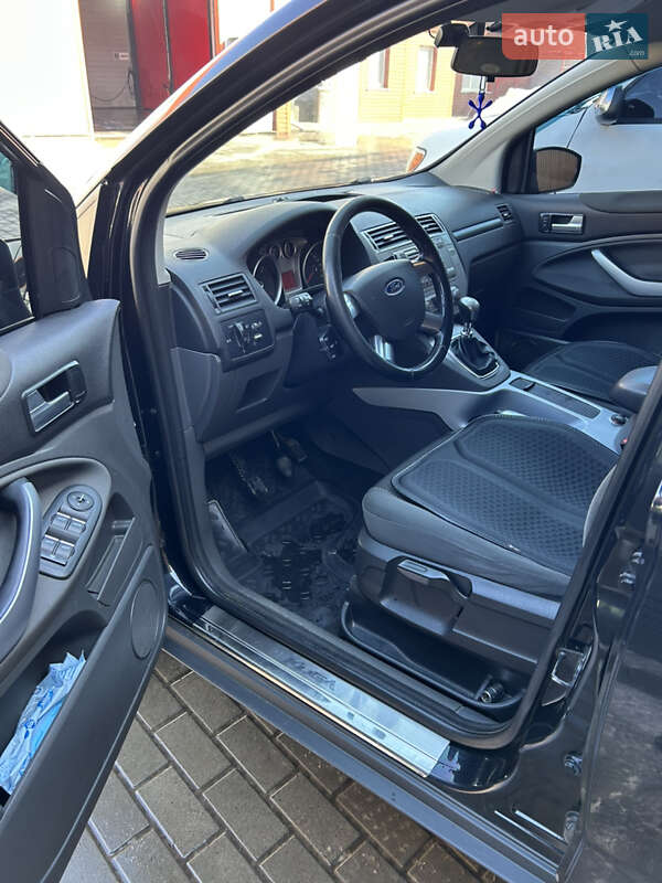 Позашляховик / Кросовер Ford Kuga 2012 в Сумах