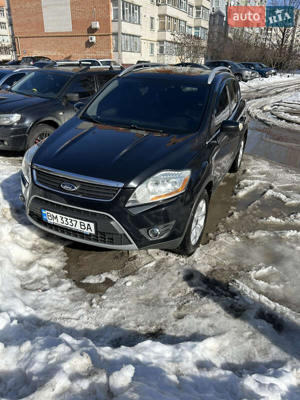 Позашляховик / Кросовер Ford Kuga 2012 в Сумах