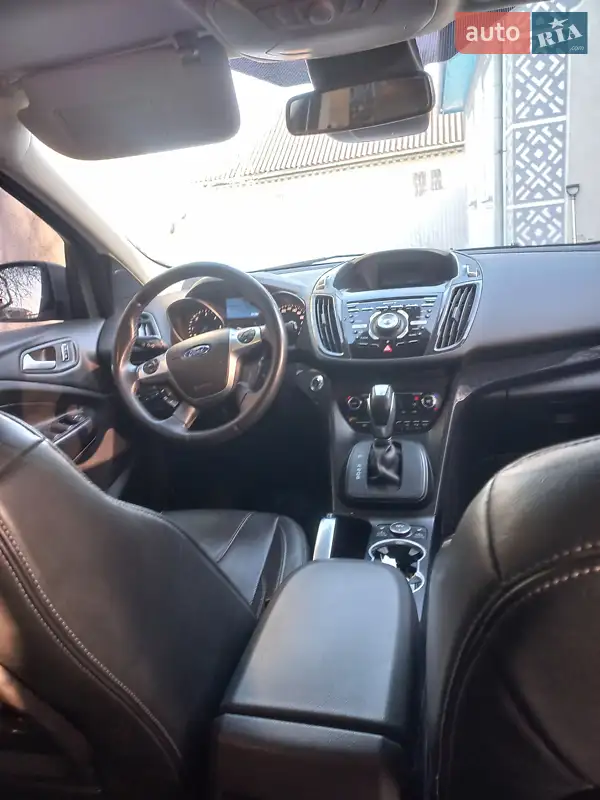 Ford Kuga 2014 VIN WF0AXXWPMAEY45932 фото оголошення 4 з 45