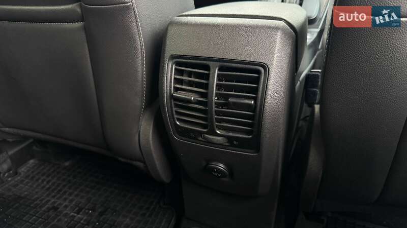 Позашляховик / Кросовер Ford Kuga 2015 в Черкасах фото 25 Позашляховик / Кросовер Ford Kuga 2015 в Черкасах