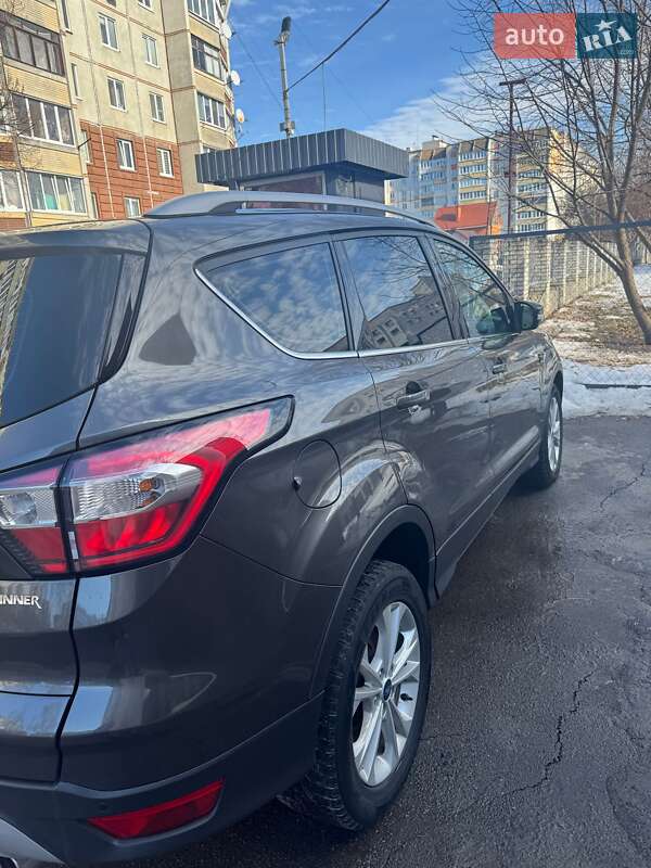 Внедорожник / Кроссовер Ford Kuga 2019 в Белой Церкви