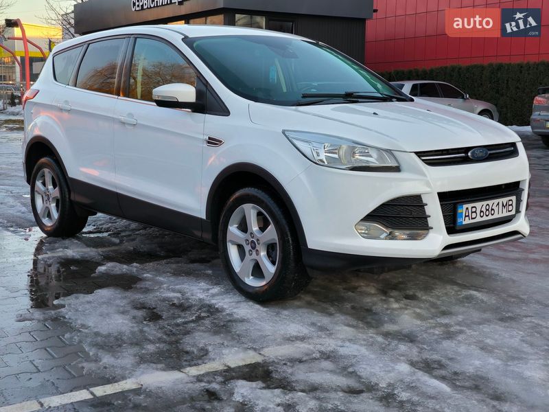 Позашляховик / Кросовер Ford Kuga 2016 в Вінниці