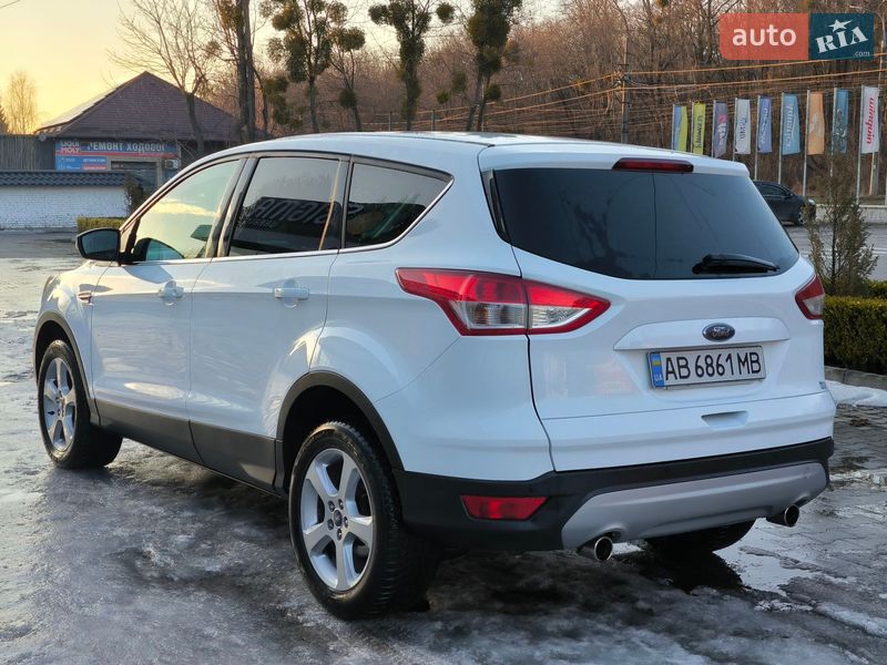 Позашляховик / Кросовер Ford Kuga 2016 в Вінниці
