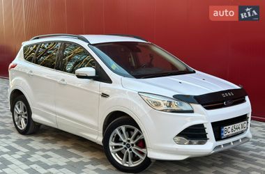 Позашляховик / Кросовер Ford Kuga 2015 в Львові