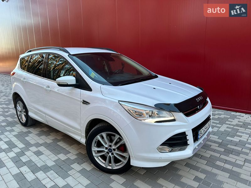 Внедорожник / Кроссовер Ford Kuga 2015 в Львове