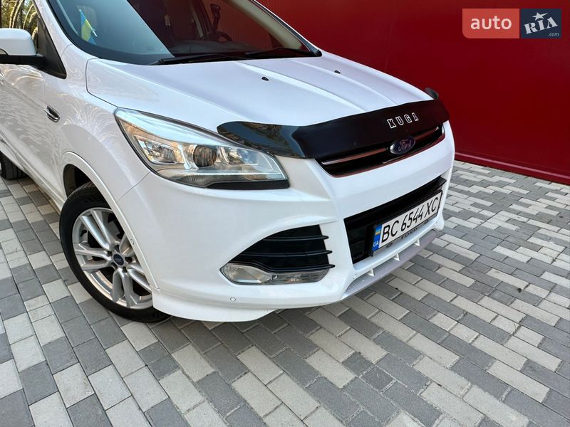 Внедорожник / Кроссовер Ford Kuga 2015 в Львове