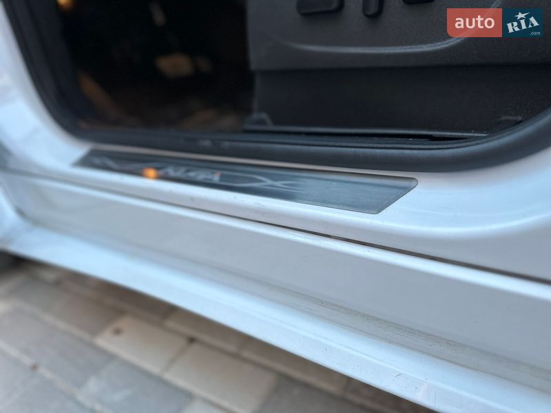 Внедорожник / Кроссовер Ford Kuga 2015 в Львове