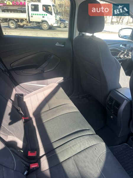 Внедорожник / Кроссовер Ford Kuga 2014 в Тернополе