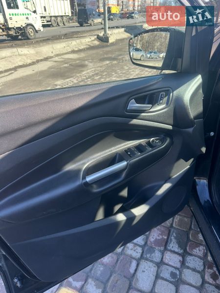 Внедорожник / Кроссовер Ford Kuga 2014 в Тернополе