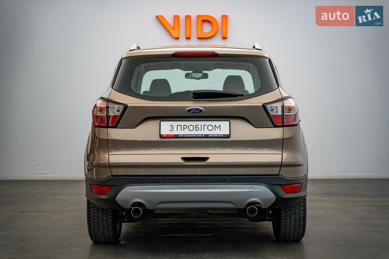 Позашляховик / Кросовер Ford Kuga 2019 в Києві