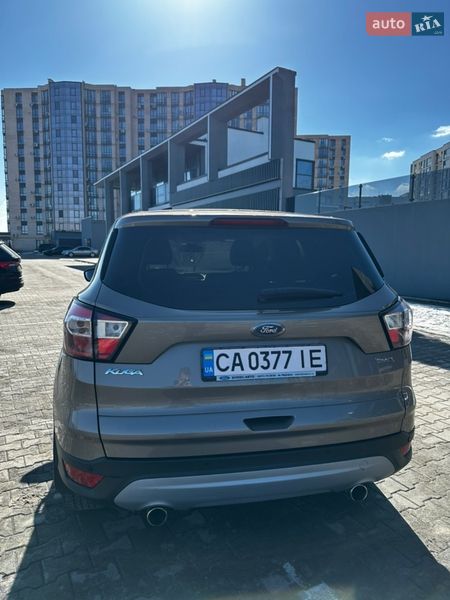 Внедорожник / Кроссовер Ford Kuga 2019 в Черкассах