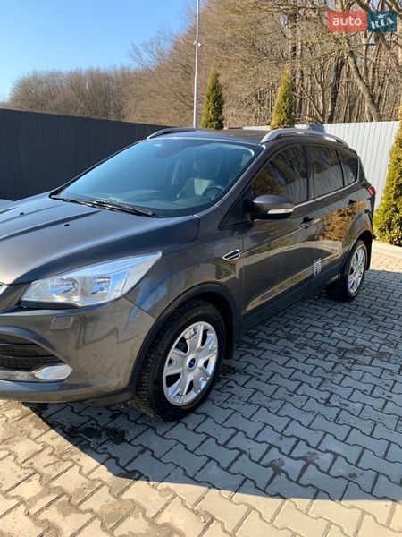 Позашляховик / Кросовер Ford Kuga 2015 в Тернополі