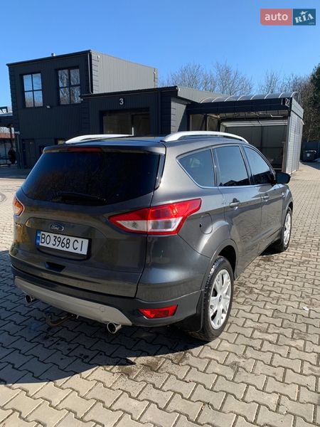 Позашляховик / Кросовер Ford Kuga 2015 в Тернополі