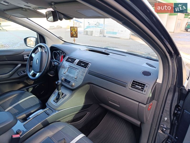 Внедорожник / Кроссовер Ford Kuga 2010 в Ивано-Франковске