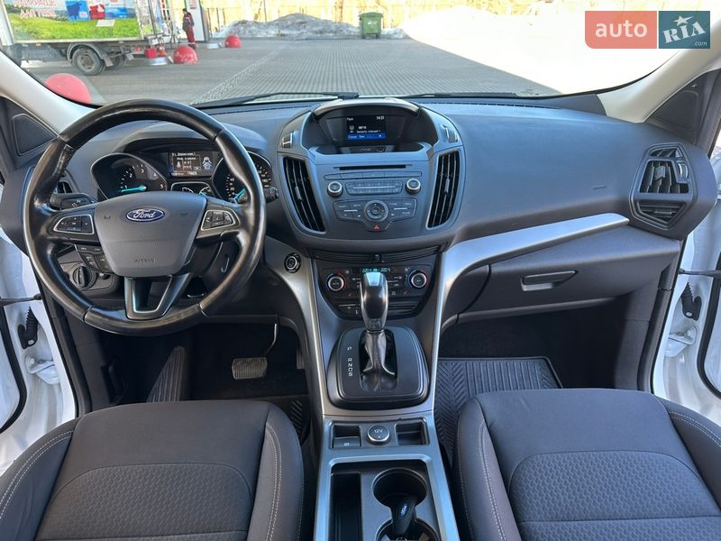 Позашляховик / Кросовер Ford Kuga 2018 в Житомирі