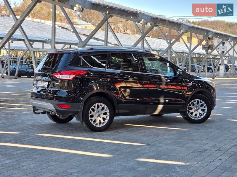 Внедорожник / Кроссовер Ford Kuga 2015 в Львове