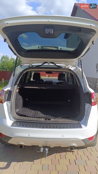 Позашляховик / Кросовер Ford Kuga 2011 в Рожнятові