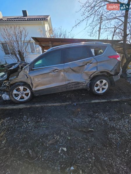 Внедорожник / Кроссовер Ford Kuga 2013 в Кропивницком