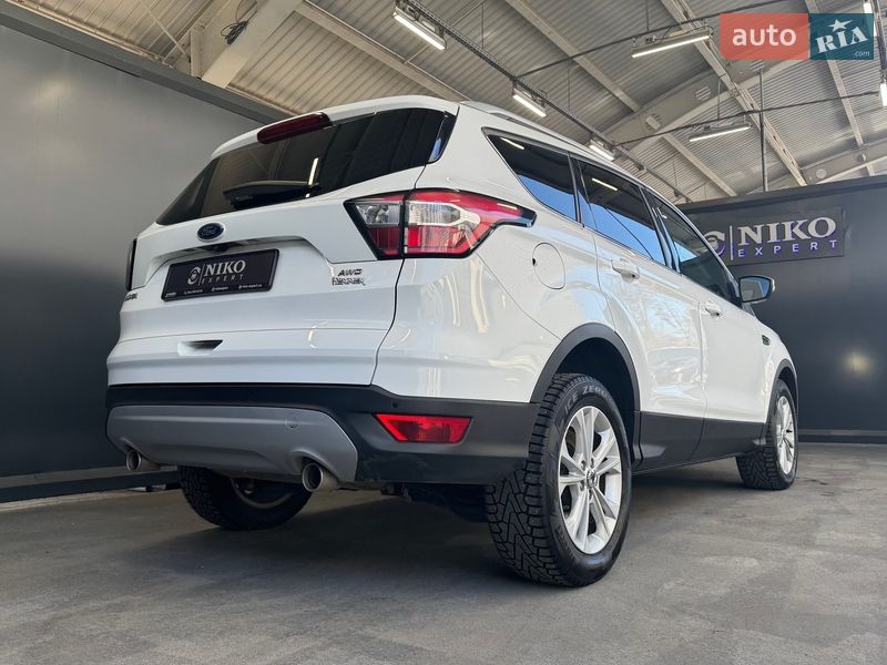 Внедорожник / Кроссовер Ford Kuga 2019 в Киеве