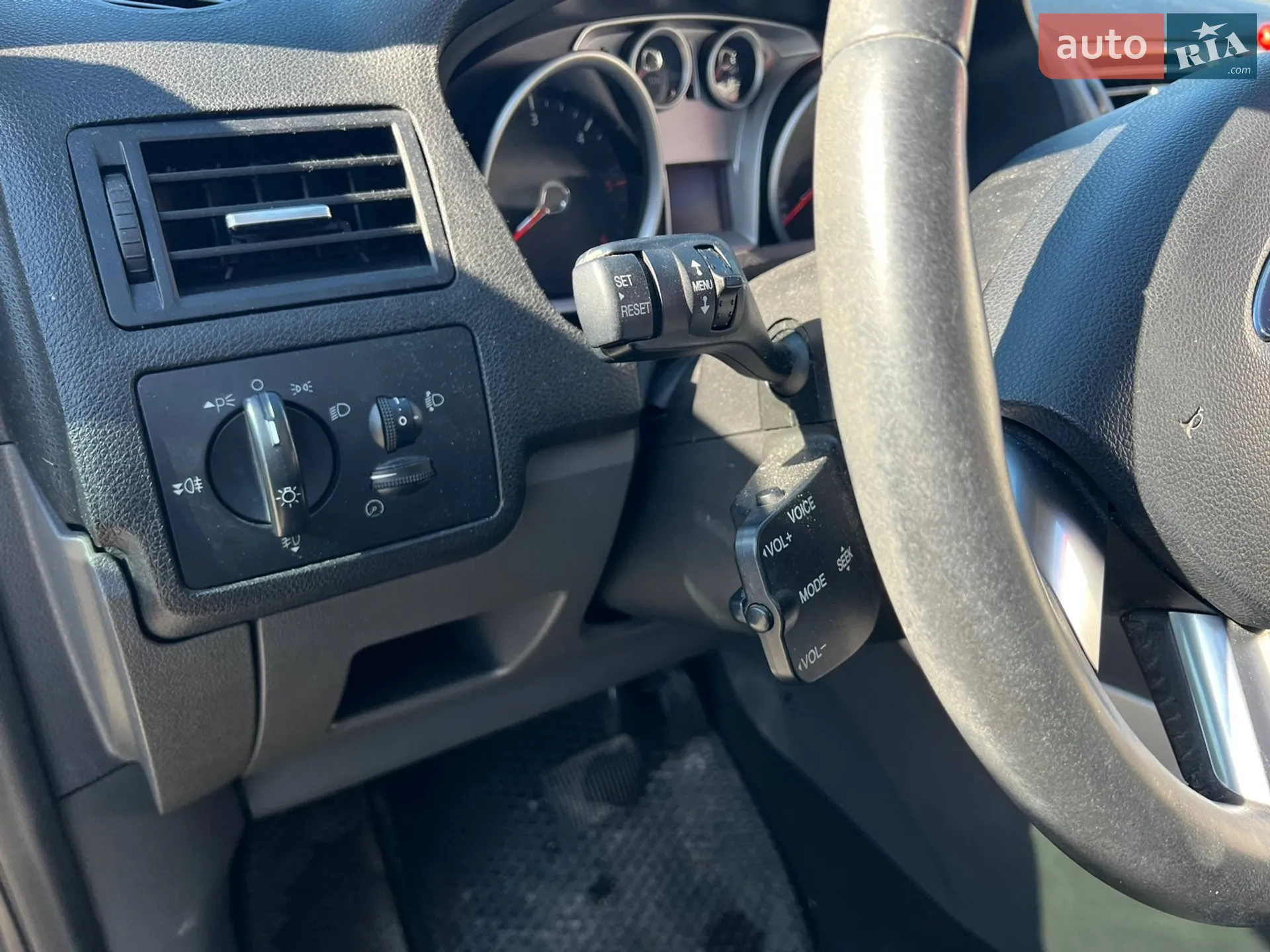 2011 Ford Kuga - мініатюра 19