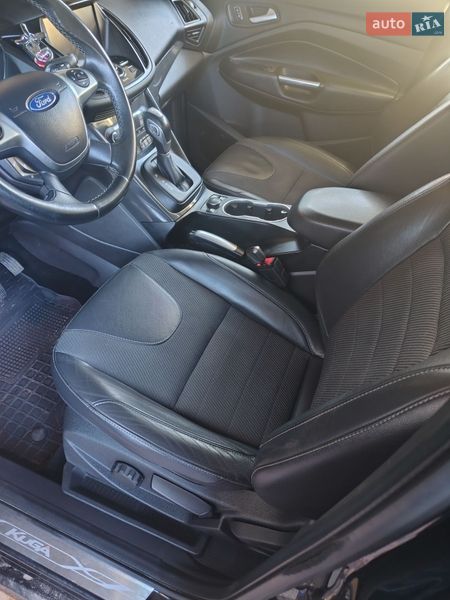 Внедорожник / Кроссовер Ford Kuga 2015 в Житомире