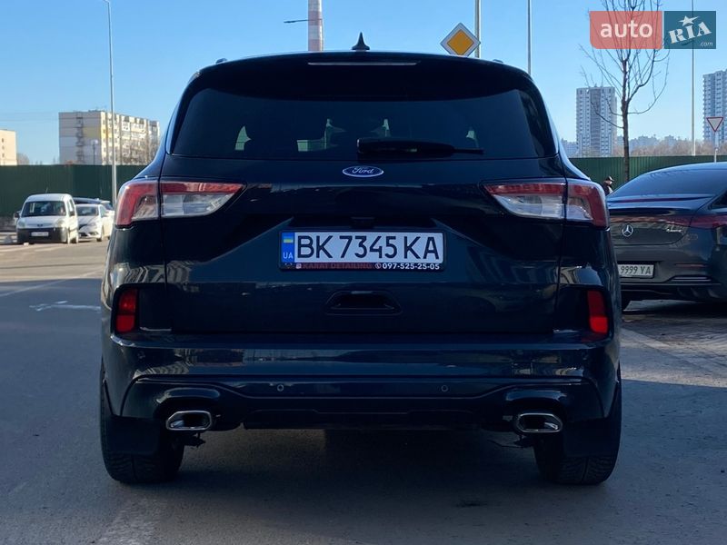 Внедорожник / Кроссовер Ford Kuga 2023 в Киеве