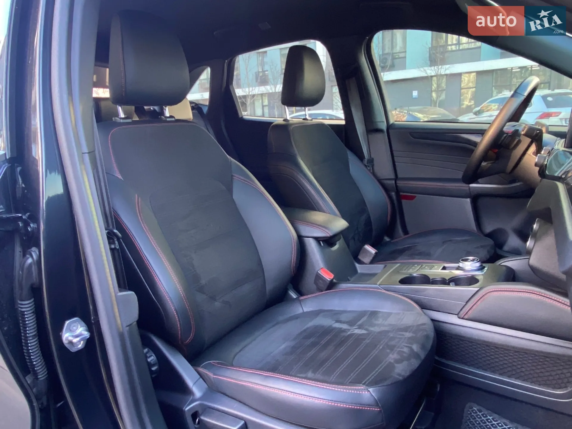 2023 Ford Kuga - мініатюра 21