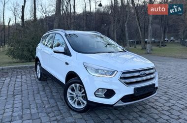 Позашляховик / Кросовер Ford Kuga 2019 в Києві