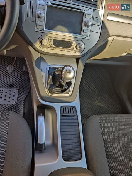 Позашляховик / Кросовер Ford Kuga 2012 в Одесі