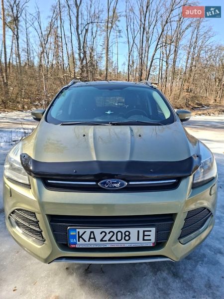 Внедорожник / Кроссовер Ford Kuga 2013 в Киеве