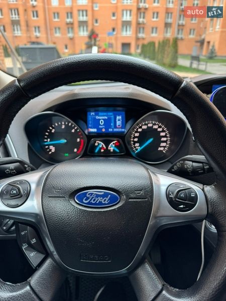 Внедорожник / Кроссовер Ford Kuga 2015 в Днепре фото 13 Внедорожник / Кроссовер Ford Kuga 2015 в Днепре