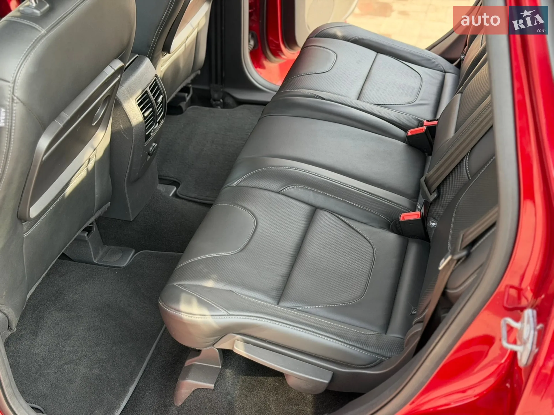 2015 Ford Kuga - мініатюра 36