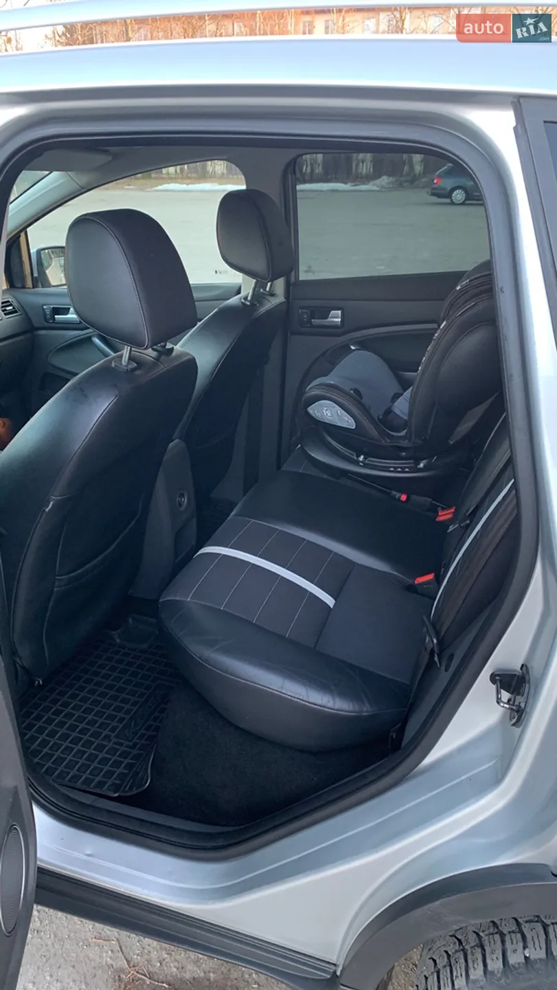 2010 Ford Kuga - мініатюра 11