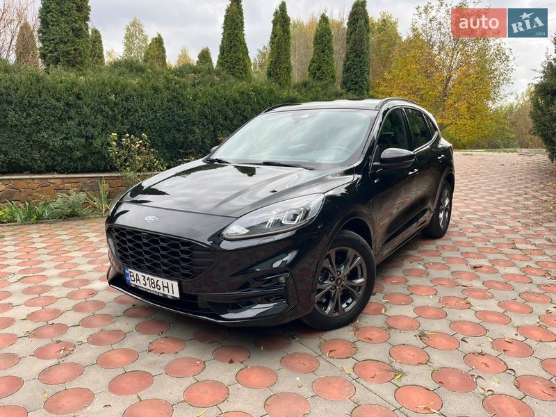 Внедорожник / Кроссовер Ford Kuga 2021 в Виннице