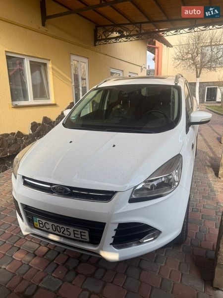 Внедорожник / Кроссовер Ford Kuga 2014 в Львове