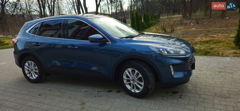 Внедорожник / Кроссовер Ford Kuga 2020 в Львове фото 13 Внедорожник / Кроссовер Ford Kuga 2020 в Львове