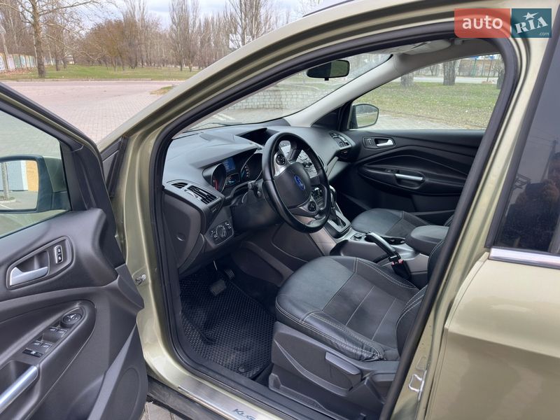 Внедорожник / Кроссовер Ford Kuga 2013 в Херсоне